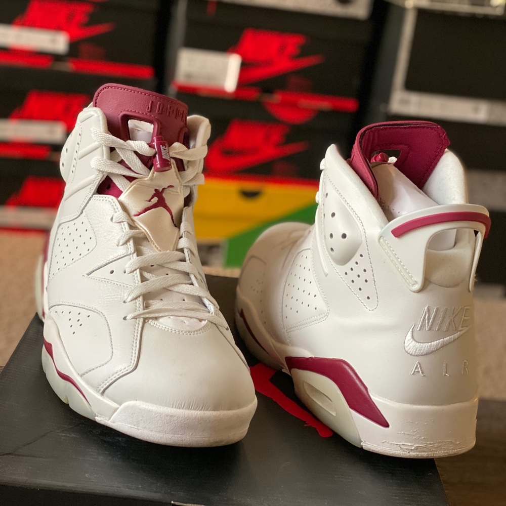 Air Jordan 6 Retro Maroon Size 14 Used